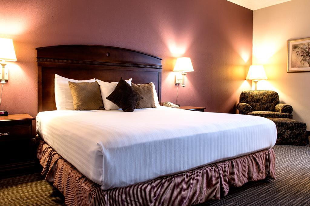 Greenstay Hotel & Suites Central スプリングフィールド エクステリア 写真