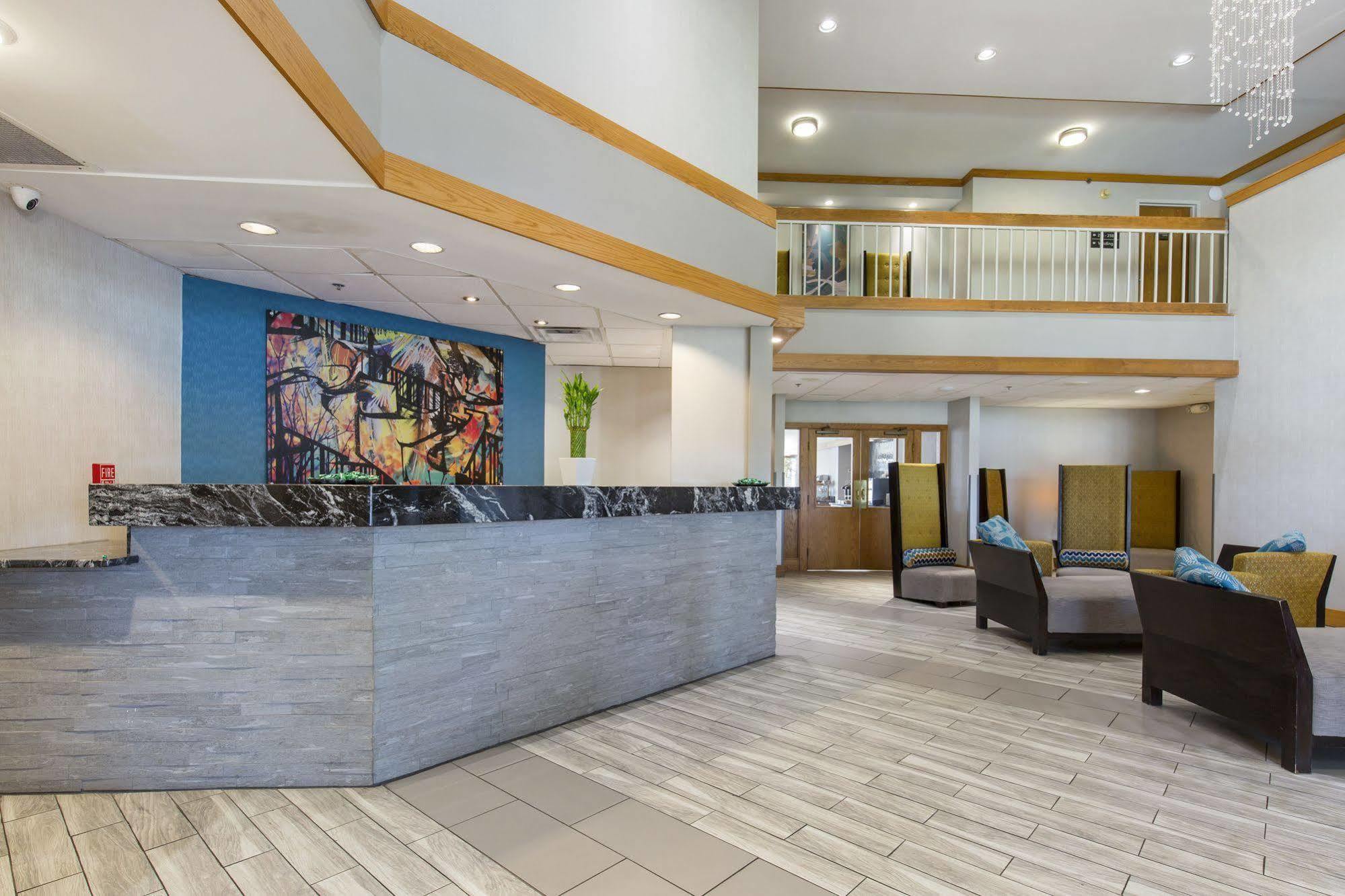 Greenstay Hotel & Suites Central スプリングフィールド エクステリア 写真